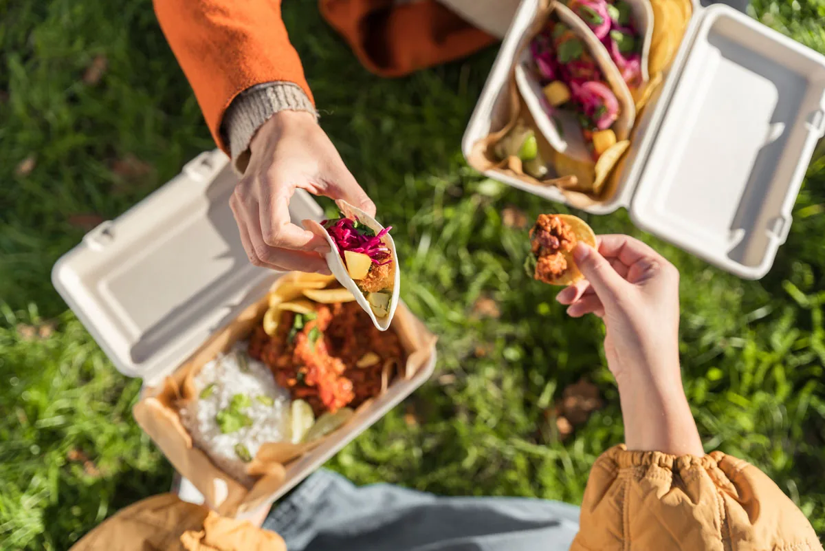 Menübox 850 ml · 155×237×45 mm · Braun · Bagasse